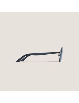 Lunettes de soleil carrées avec monture en métal noir