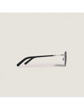 Lunettes de soleil carrées avec monture en métal argenté